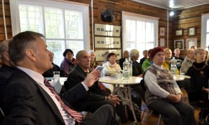 Zeitzeugen in der Geschichtswerkstatt Minsk