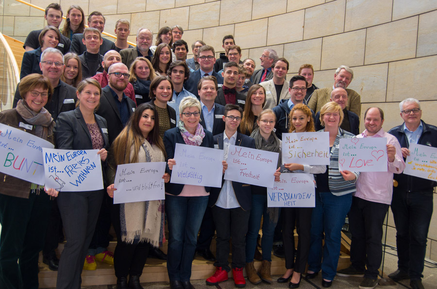 Jugendkonferenz im Düsseldorfer Landtag: Demokratie ist, was wir draus machen