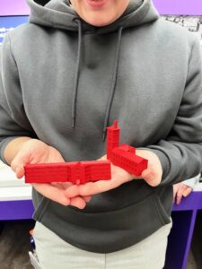 Die Gebäude der Abteil Brauweiler sind als Miniaturen nachgearbeitet. So können sie von blinden oder sehbehinderten Menschen ertastet werden. 